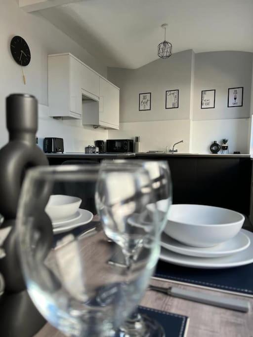 Windsor Deluxe - Modern Brighton City Centre Apartment 5Min From Beach & Station Экстерьер фото
